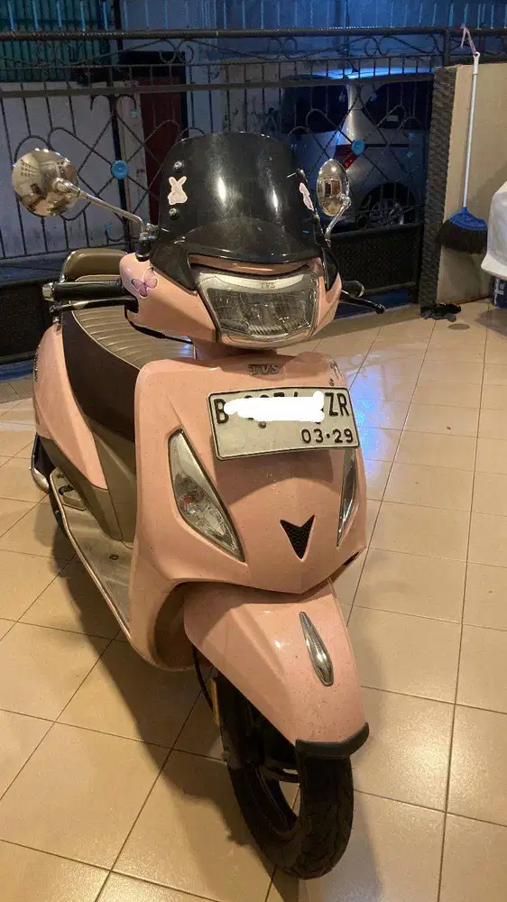 DIJUAL MOTOR BENSIN TVS CALLISTO 110 PINK
