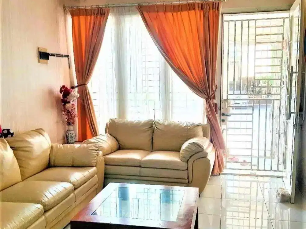 DIJUAL CEPAT MURAH RUMAH CANTIK SIAP HUNI DI GREEN COURT