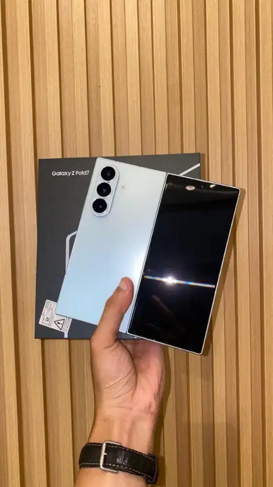 Samsung Galaxy Z Fold 7 5G 256GB Mint Resmi Sein (31 July 2026)
