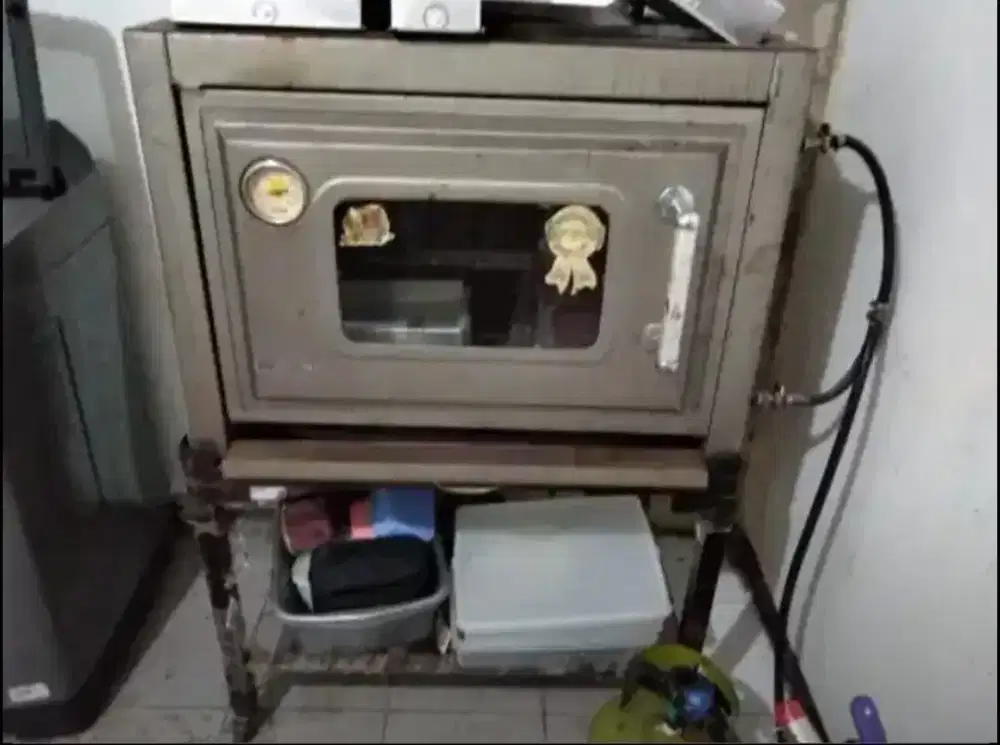 Jual murah oven gas golden stars, ukuran 80x44x52-60cm,2,9jt bs nego