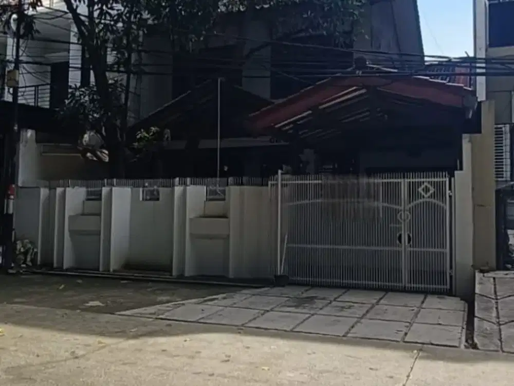 Rumah Kopyor Raya Kelapa Gading 10x20m 2 lantai, jalan raya, cocok untuk usaha, jalan lebar (Jual/Sewa)