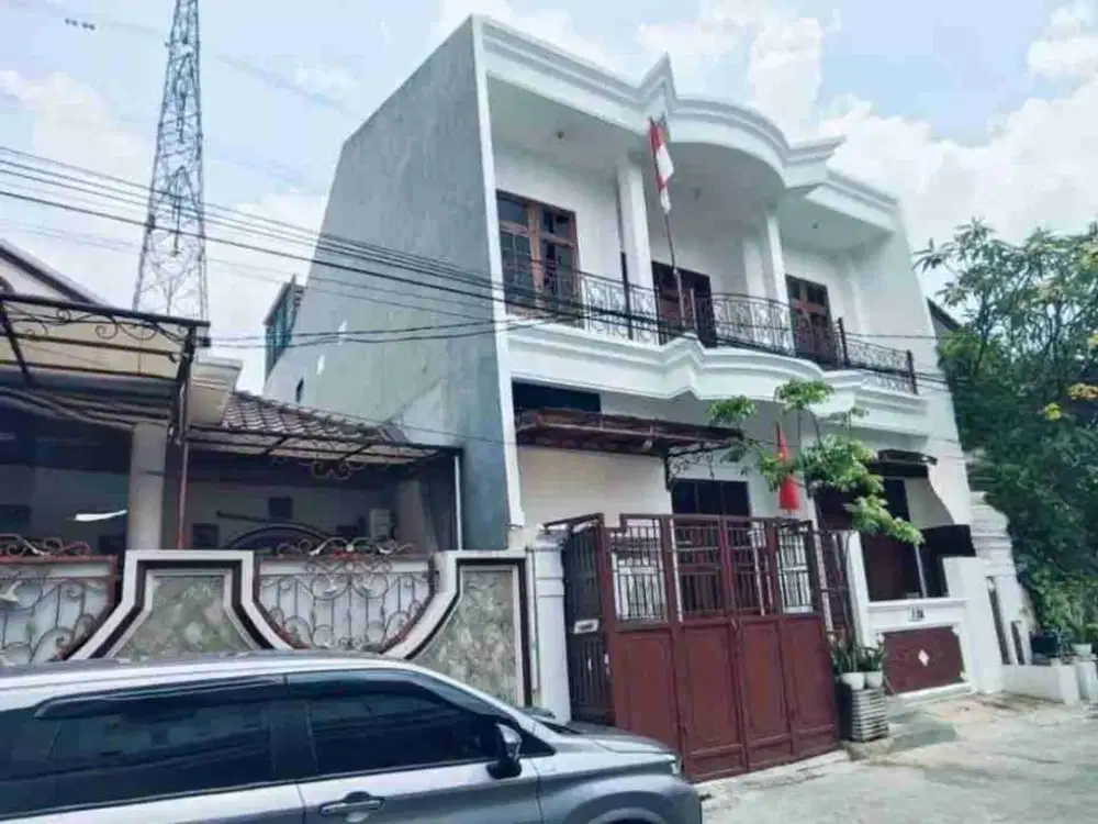 Rumah 2 Lantai Modern Klasik Duren Sawit LT 147m² – Balkon Luas, Akses Strategis