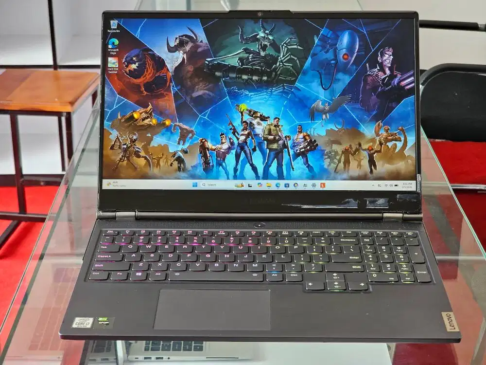 Lenovo Legion 7 intel Core i7 Gen 10 ram 16 GB SSD 512 GB Nvidia RTX 2