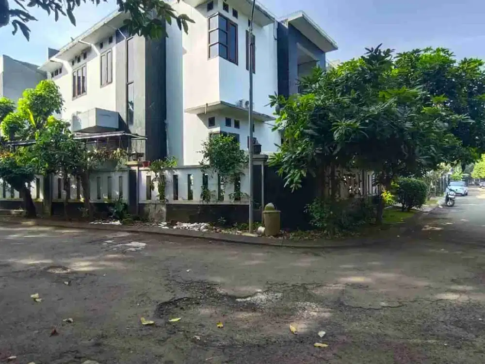 Disewa Rumah 3 Lantai Huk Di Serpong Villa Melati Mas