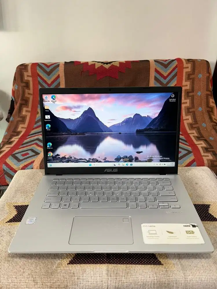 ASUS VIVOBOOK A409UA CORE i3 GEN 7 RAM 4GB SSD 256GB