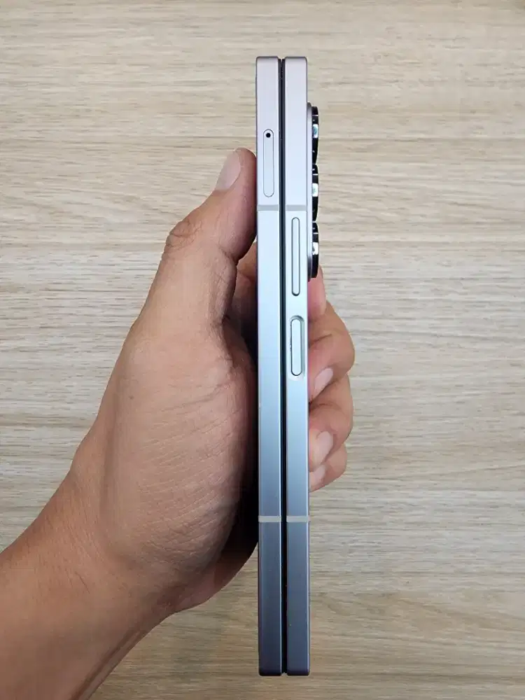 Samsung Galaxy Z Fold 6, Asuransi All Risk 2027, (Bisa Barter/TT)