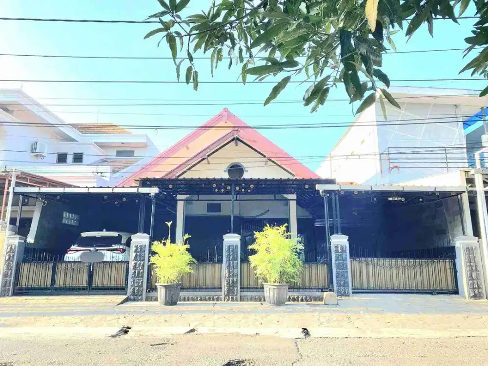 RUMAH TENGAH KOTA DI JL SAWOJAJAR KROBOKAN SEMARANG BARAT