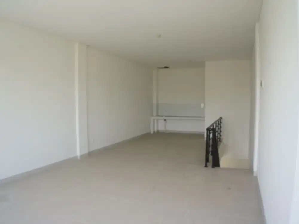 Sewa Ruko Komersil 2 Lantai Strategis daerah Perumahan Forest Hill, Parung Panjang, Bogor