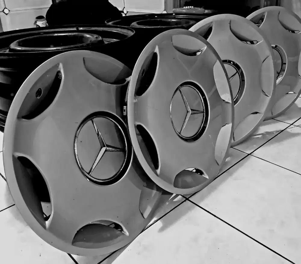 Velg Kaleng Dop Mercedes C180 W202