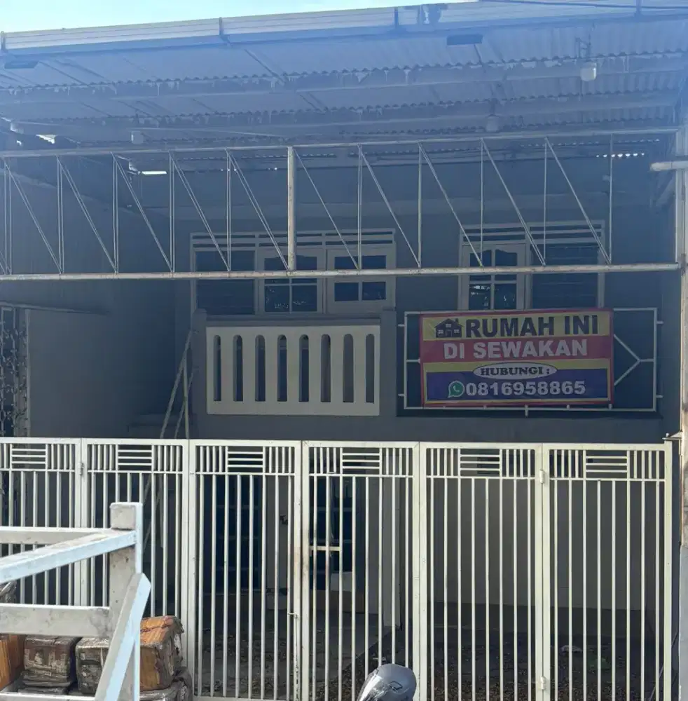 Rumah Disewakan Jalan Raya Dukuh Kupang