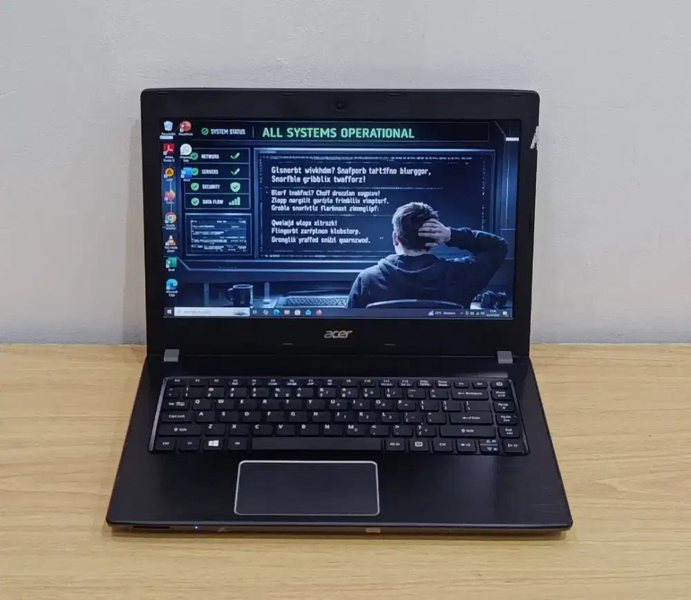 Acer Aspire E5-475G Core i3-6006U Ram 4GB SSD 128GB NVIDIA 940MX