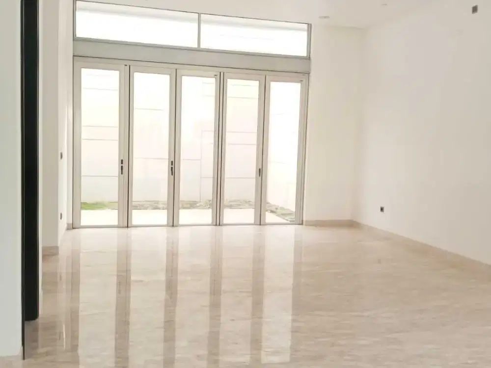 DIJUAL RUMAH DI GOLF ISLAND PIK CLUSTER CHOPIN 10x20m² 3+1BR 3 LANTAI