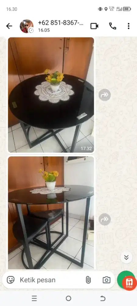 Meja makan kaca minimalis