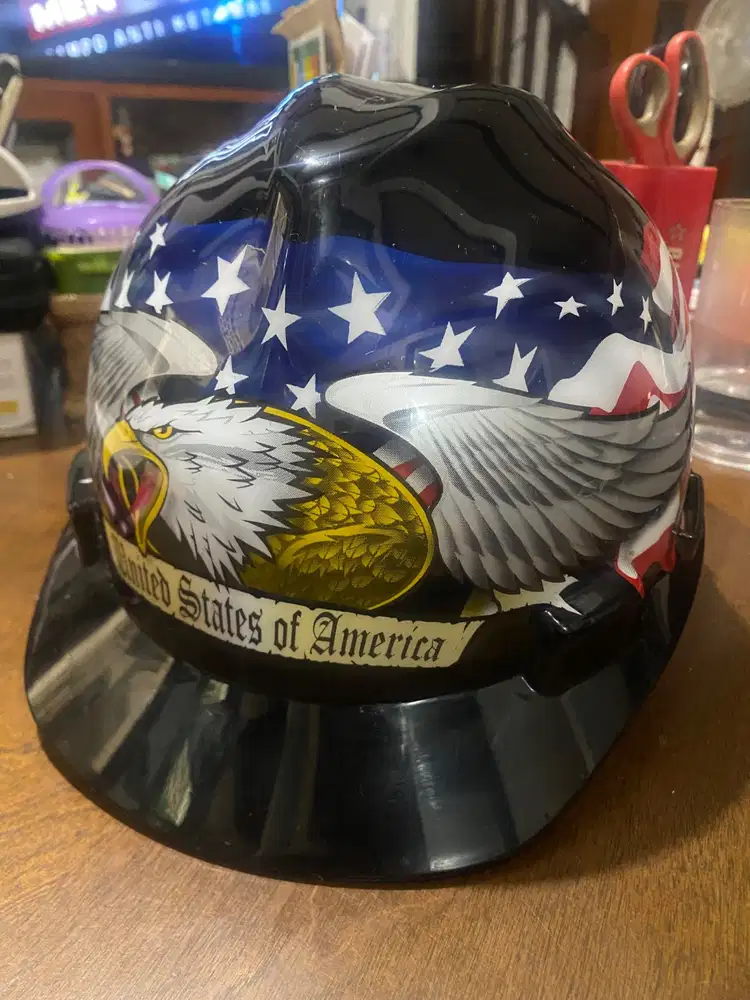 Helm kerja migas merk MSA USA