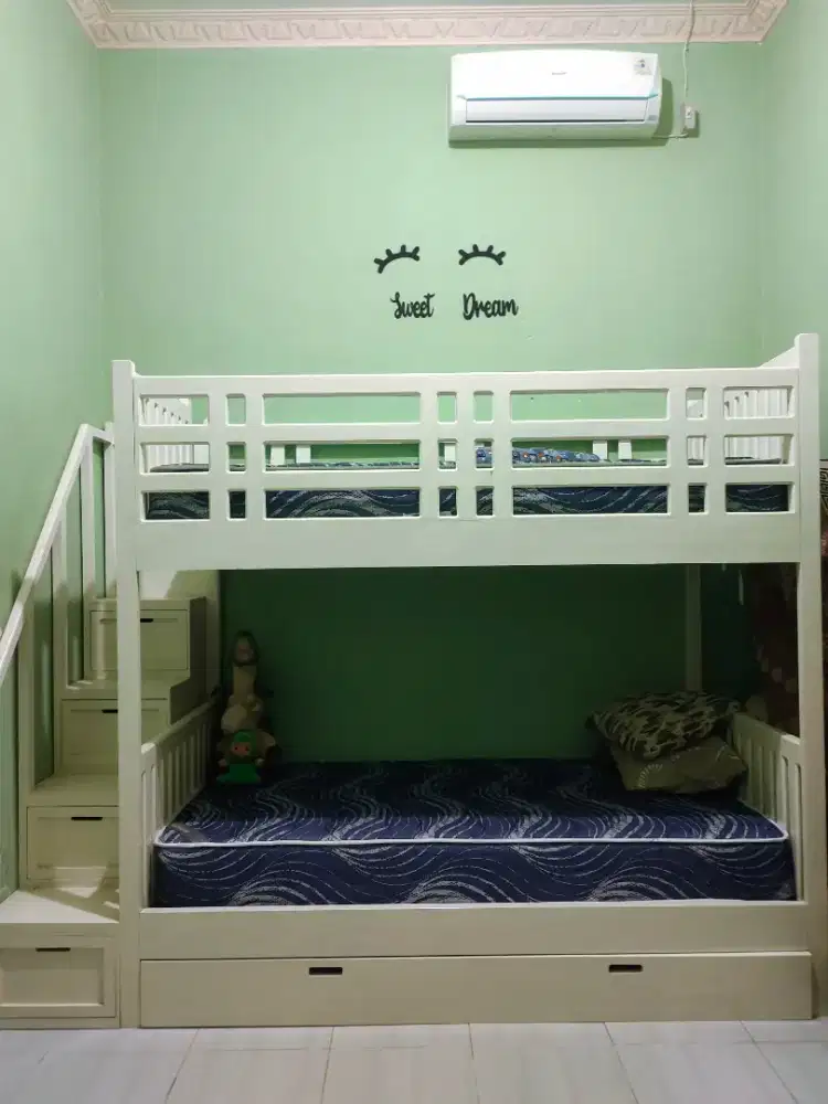 Dipan Susun dan Kasur