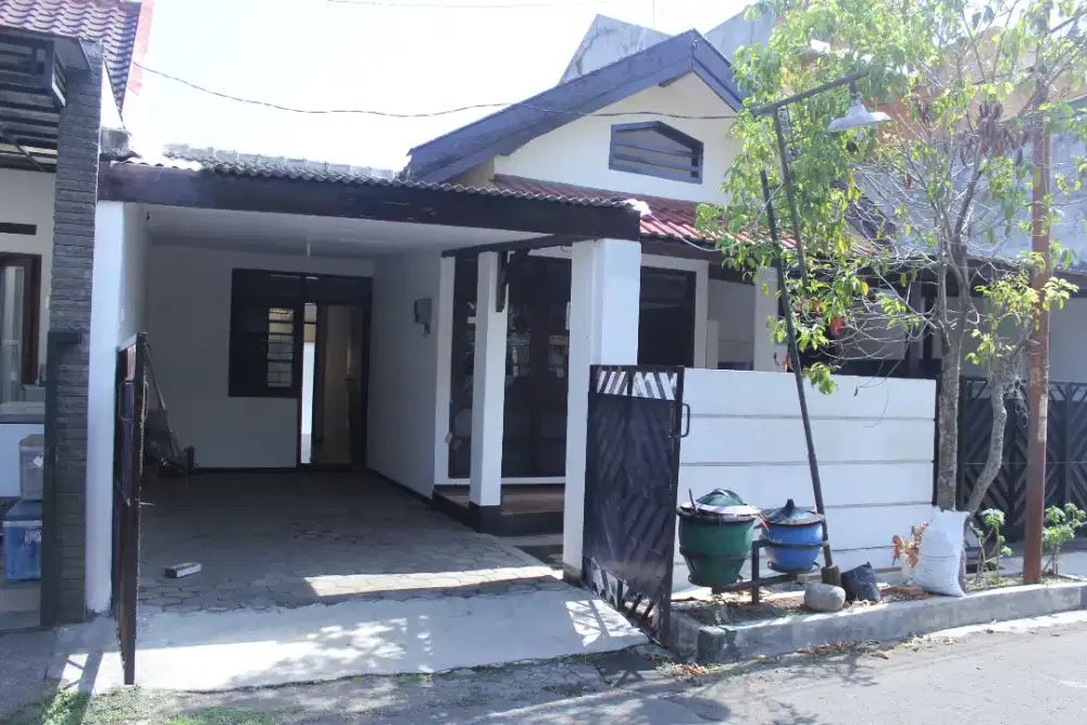Rumah Griya Shanta H 263, Soekarno Hatta, Kota Malang
