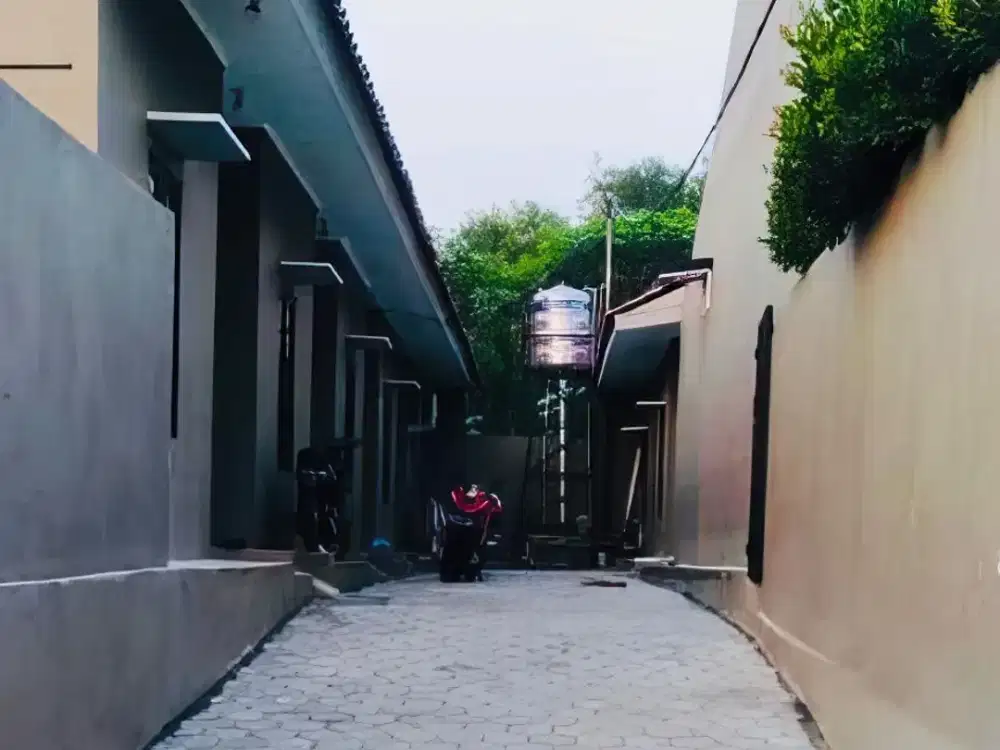 HOT SELL!! Dijual Cepat Rumah Utama + Kontrakan 7 pintu selalu Full di Pamulang