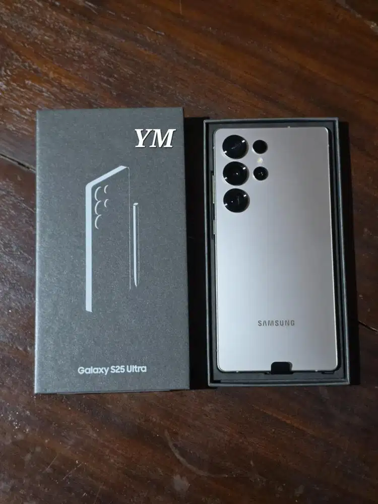 Read Samsung Galaxy S25 Ultra 1 Tb titanium greu