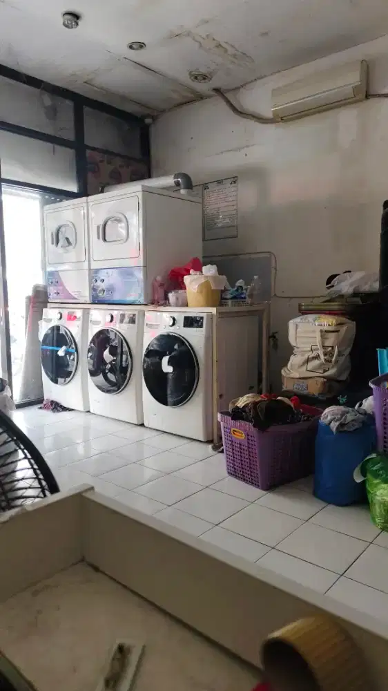 LOWONGAN KERJA LOUNDRY