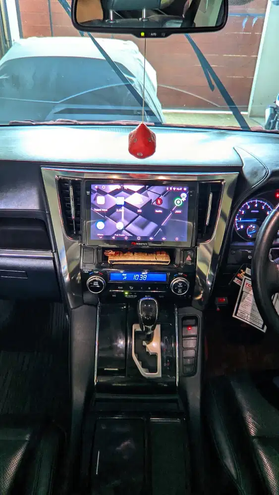 Toyota Vellfire 2015 Bensin