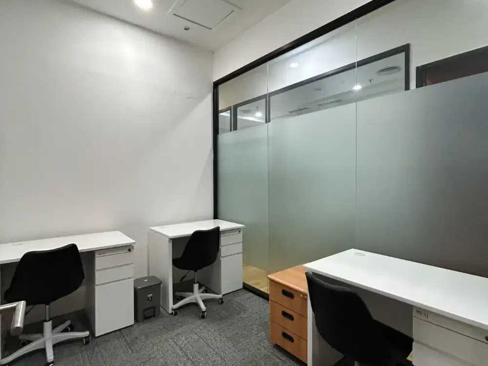 Sewa Kantor Full Furnished APL Tower Jakarta Barat
