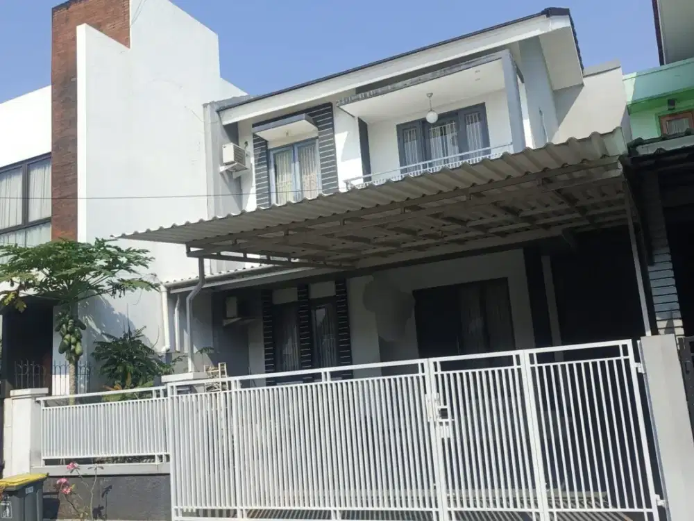 Dijual Rumah 2 lantai, Bagus, Sangat Strategis, Rapih, Siap Huni dan Bebas Banjir Di Nusaloka BSD Tangerang Selatan