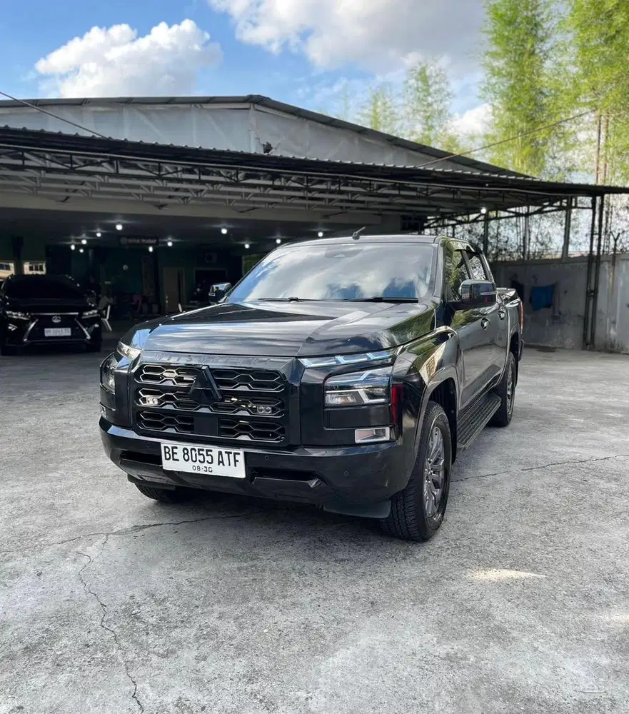 TRITON ULTIMED 4X4 2025 Automatic Km 13 Ribu Servis Ricord