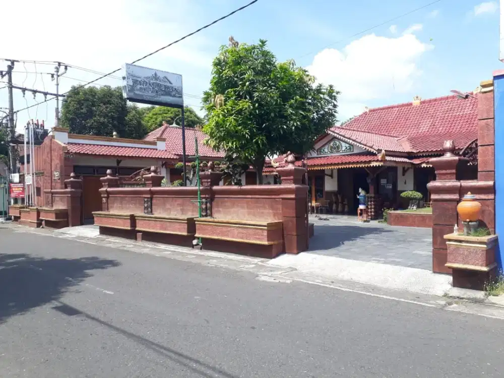 DIJUAL RUMAH ETNIK JAWA bonus 4 ruko  DI kraton TENGAH KOTA JOGJAKARTA