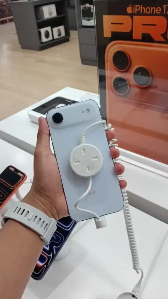 READY IPHONE AIR KREDIT INDODANA BUNGA 0%