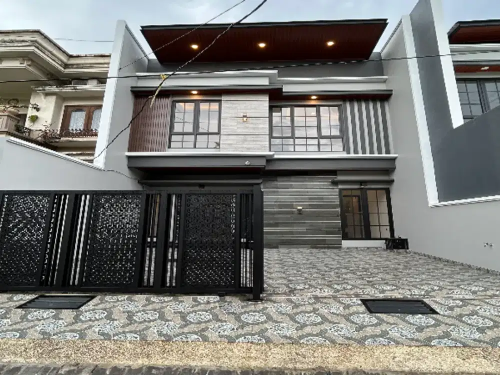 DIJUAL RUMAH ARAYA 2 BARU GRESS