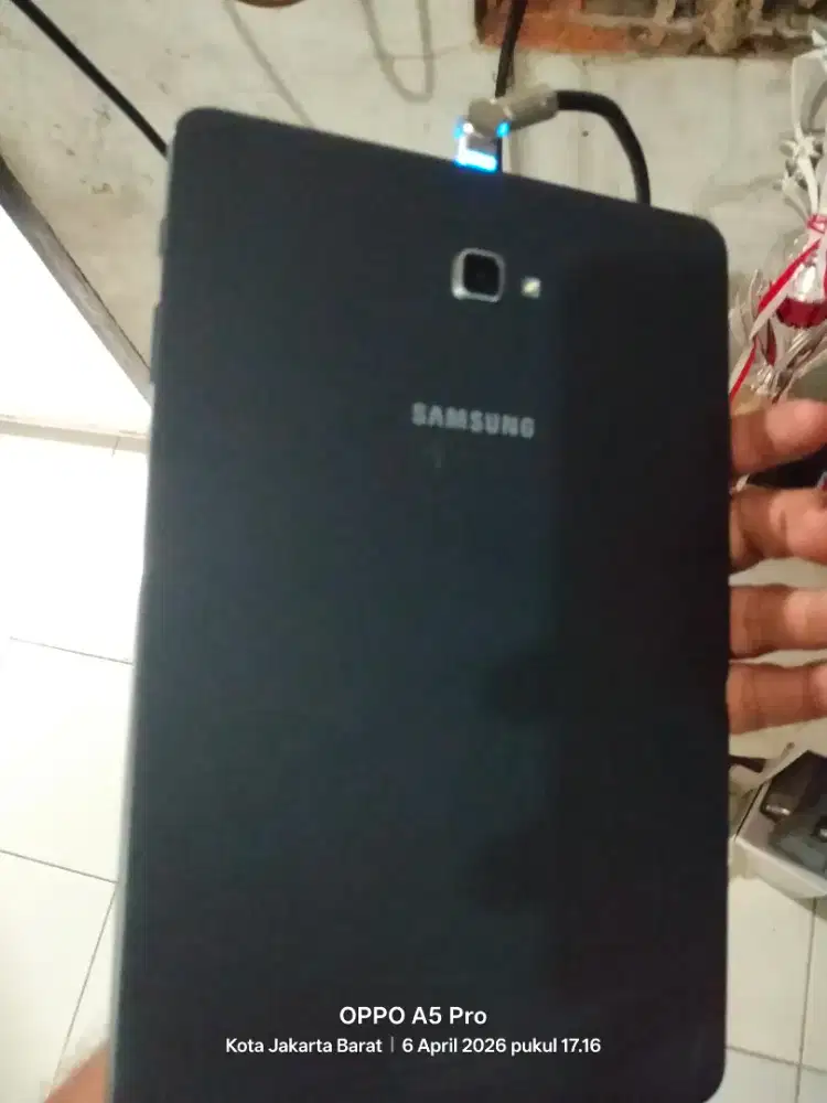 Samsung Tab A6 lengkap dan masih mulus