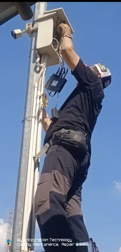 Teknisi CCTV, Pabx, Fingerprint, Networking, dll