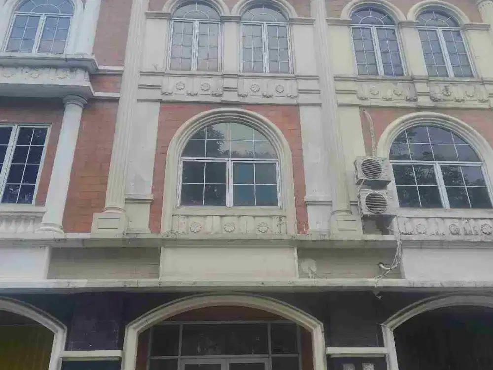 Jarang ada Ruko 3 Lt panjang 19 m dijual gading serpong ruko Blitz