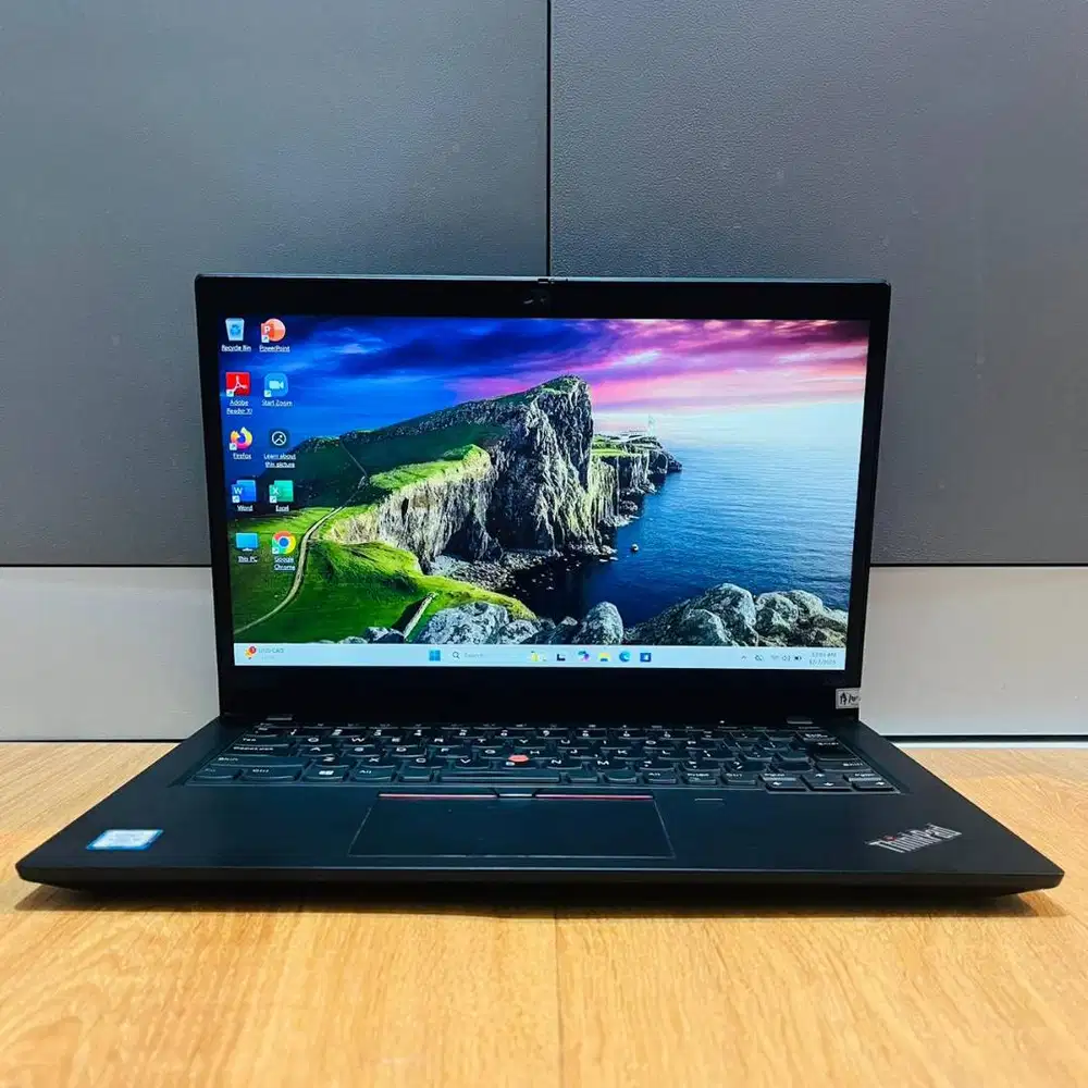 LAPTOP LENOVO THINKPAD X390// RAM 16// 13'3 INC FHD