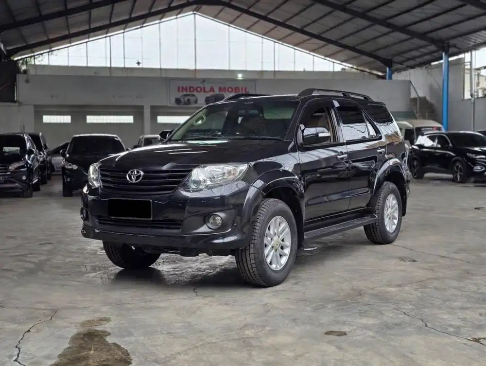 (TDP 20 JUTA) Toyota Fortuner 2.7 G Luxury Bensin AT Matic 2013