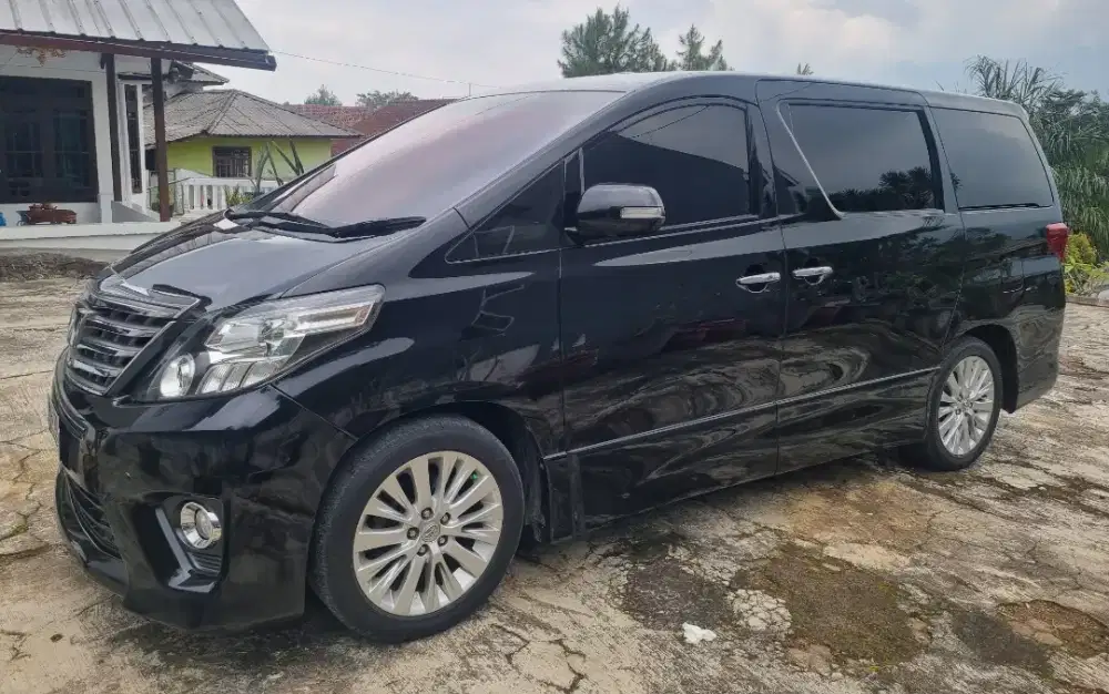 Alphard SC 2013