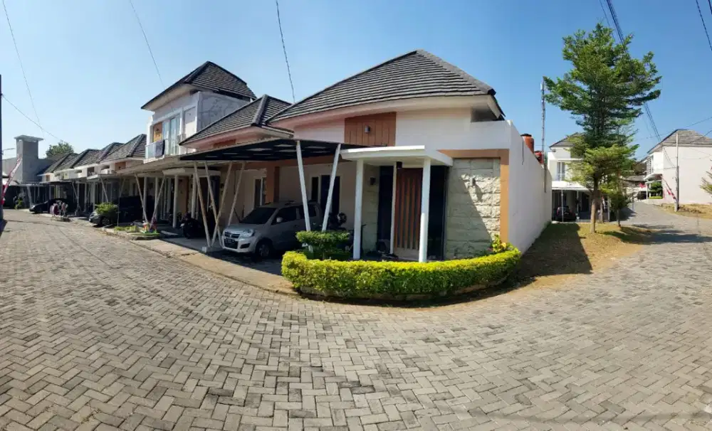 RUMAH DI THE EAGLE HILLS, HUNIAN NYAMAN & AMAN...