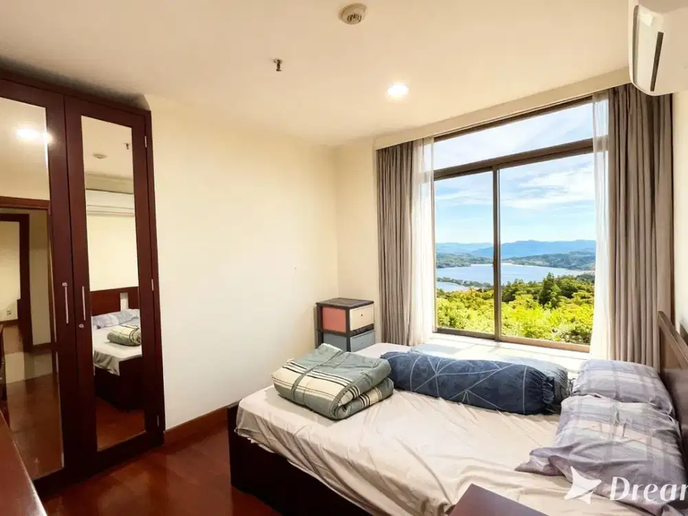 LDP 0107 Dijual Apartment Mewah Siap Huni Graha Famili Kondominium Dengan View Golf Cantik