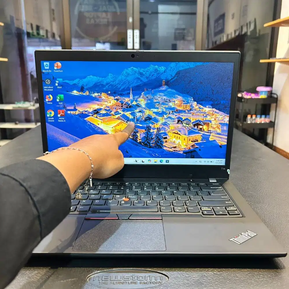 LENOVO THINKPAD T14 // RAM16 // TOUCHSCREEN