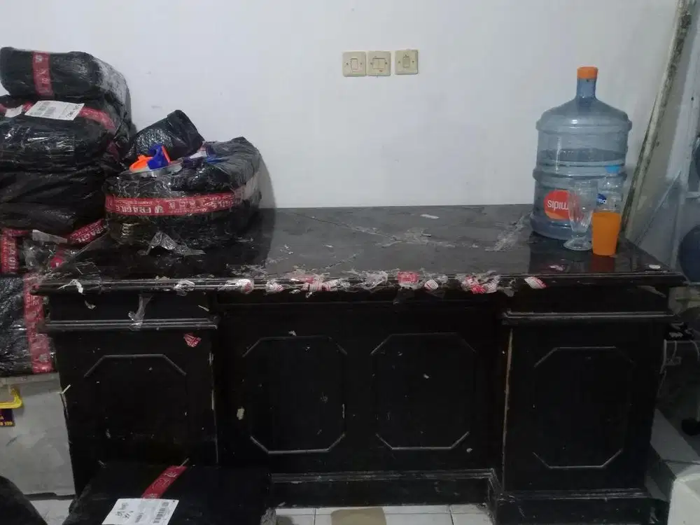 MEJA KAYU KERJA BEKAS BESAR