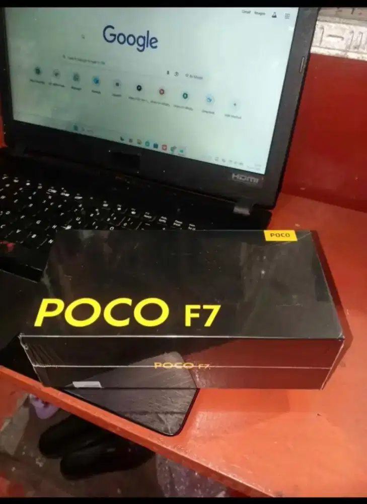 Poco f7 white 12/512