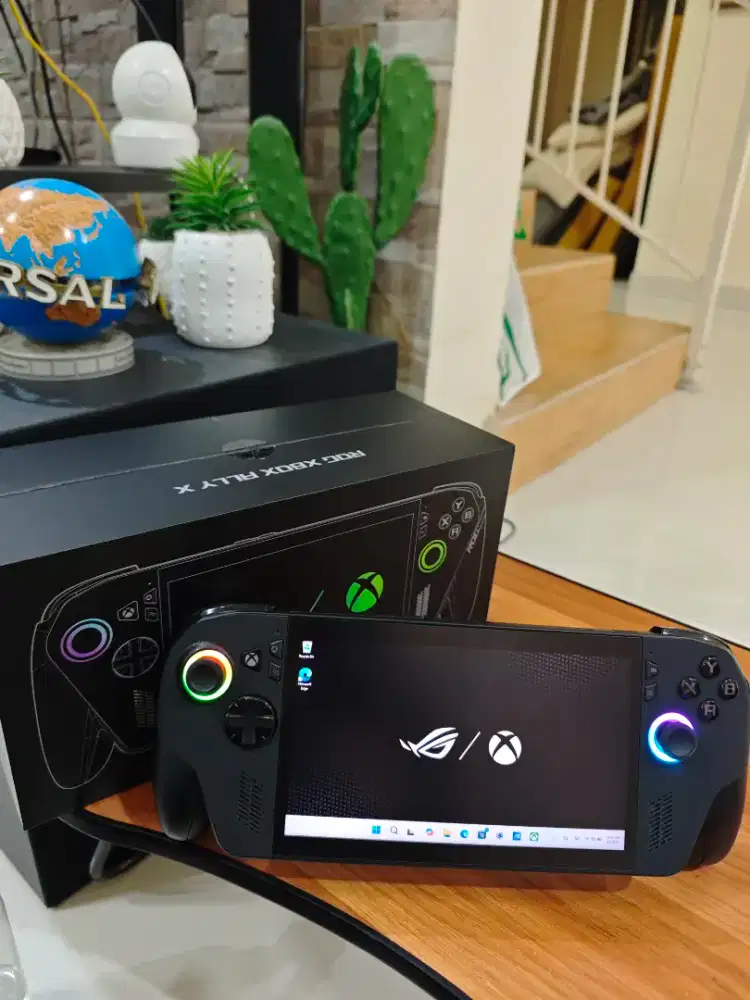 Asus ROG Xbox Ally X 24/1TB x legion go msi claw