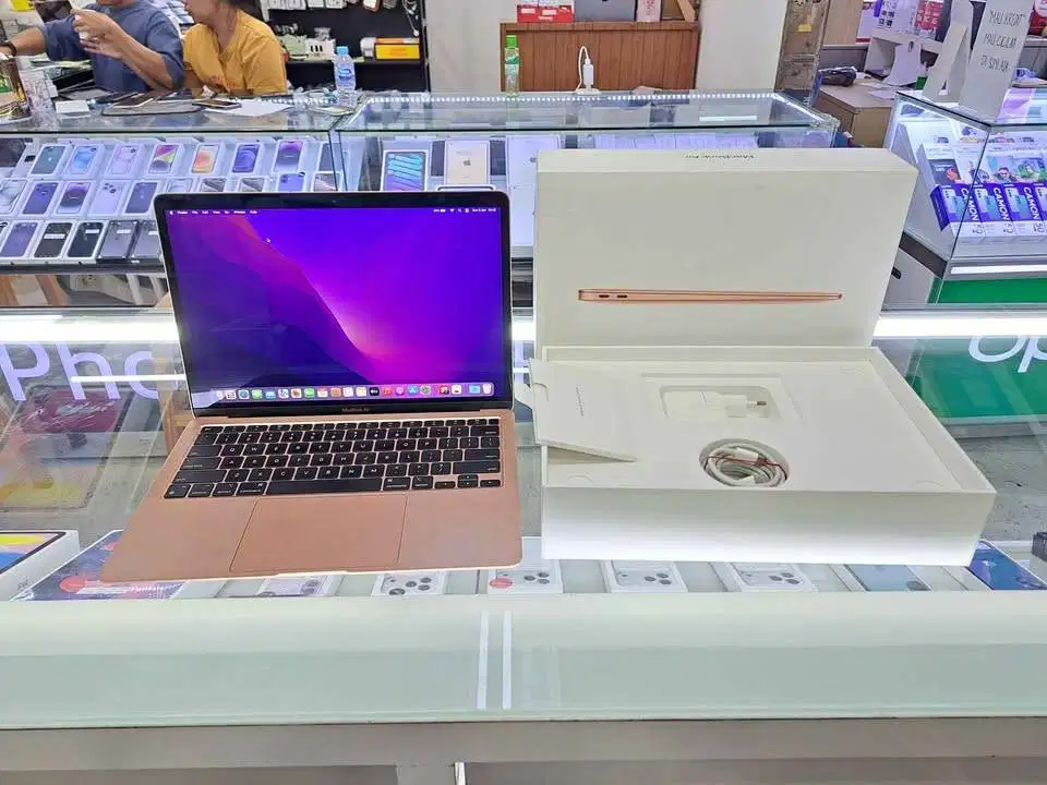 Second Macbook Air M1 8/256GB SSD Gold Ex IBOX Mulus Fullset Original