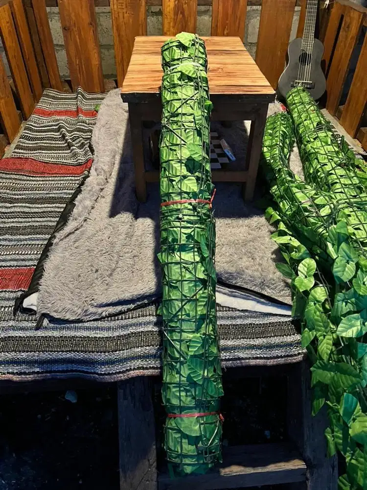 Daun Hias Roll 1x3 Meter (Bonusan Banyak)