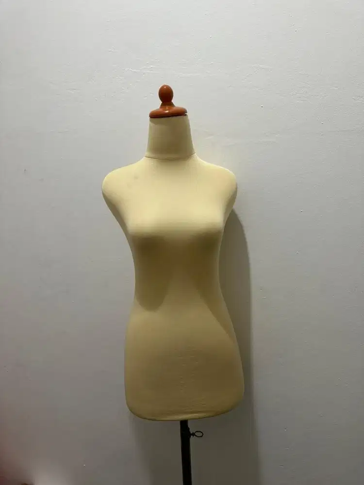 Manekin/Patung Dressmaker Besi