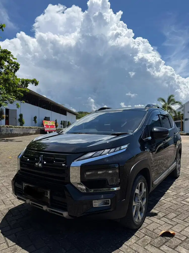 Xpander Cross Premium Package AT