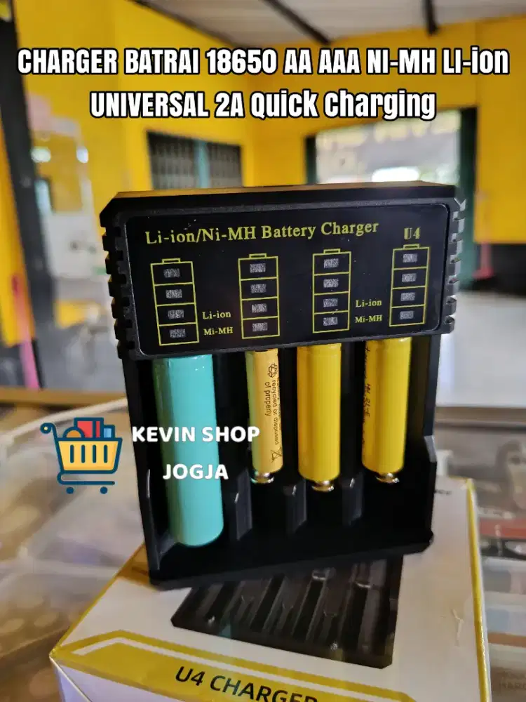 CHARGER BATRAI 18650 AA AAA NI-MH LI-ion UNIVERSAL 2A Quick Charging
