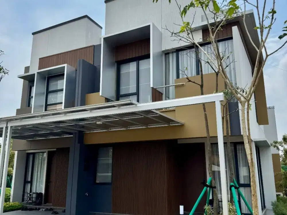 RUMAH MODERN 2 LANTAI DEKAT EASTVARA MALL BSD CITY