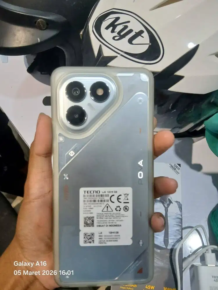 Di jual hp tecno pova 4G  ram 8+128 baterai 7000mah