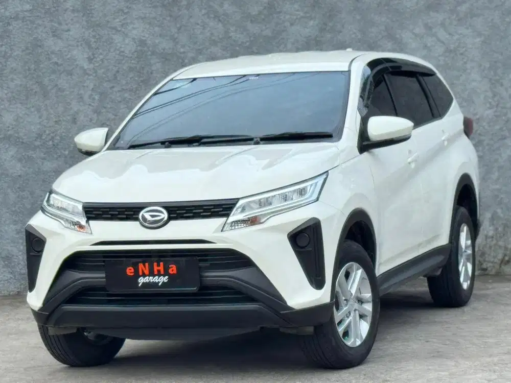 KM 8rb.. Like New.. NEW TERIOS X 1.5 M/T 2024.. eNHa garage Semarang..